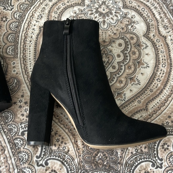 SHEIN velvety boots w solid heels EUR 38 sz 7.5 fits like an 8 - Picture 3 of 3